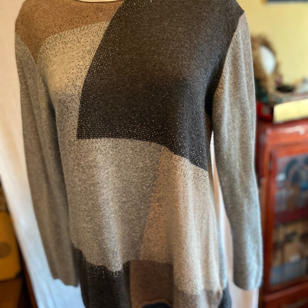 SALE!! Lowest price. Parkhurst ! L/XL Sweater, long, subtle glimmer